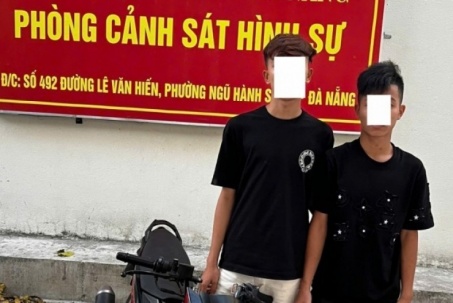 Con ruột cấu kết bạn bè phá két sắt lấy tài sản của gia đình