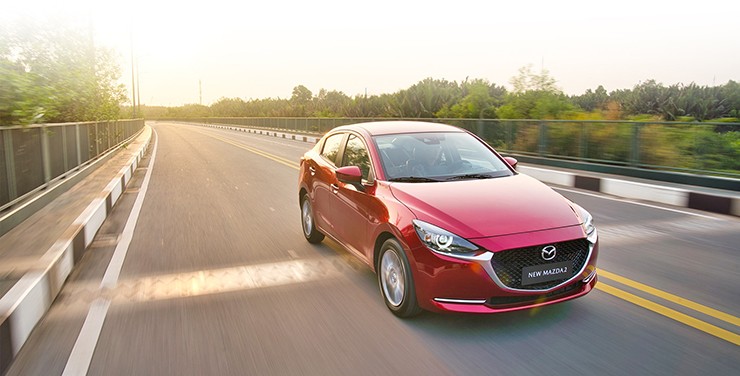 Giá xe Mazda2 niêm yết và lăn bánh tháng 5/2026 - 2