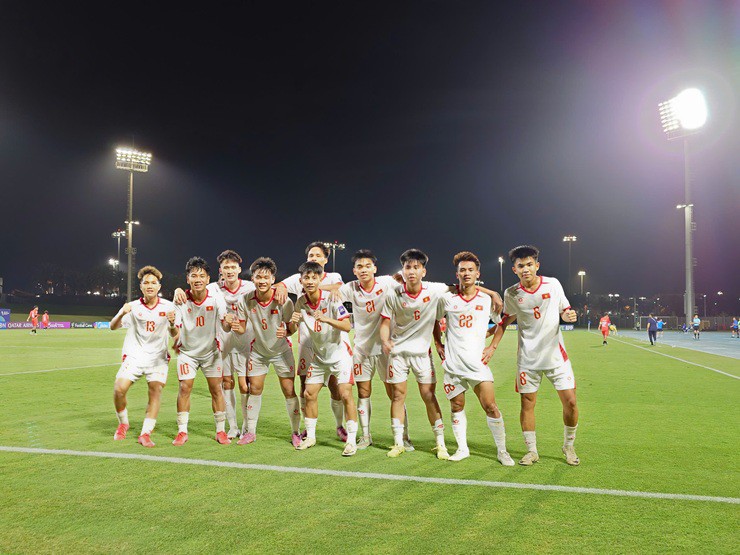 U17 Việt Nam đã có màn ra quân suôn sẻ ở U17 châu Á