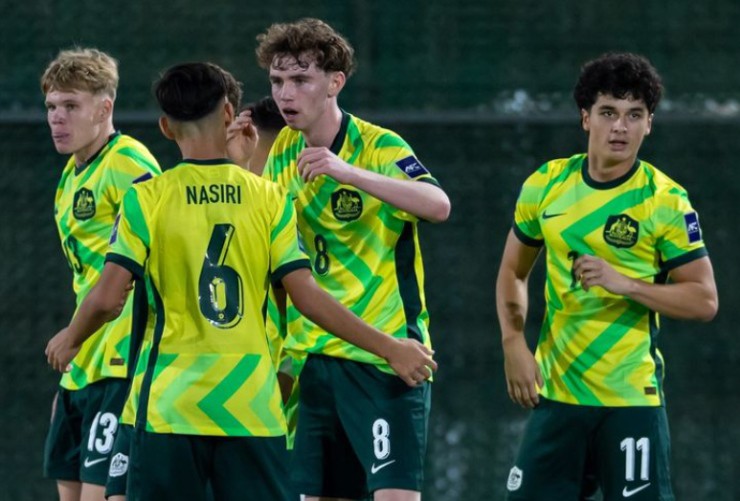 U17 Australia đại thắng