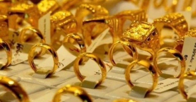 Giá vàng hôm nay có nên mua vào? 3 kiểu người dễ ‘đu đỉnh’ mà không biết