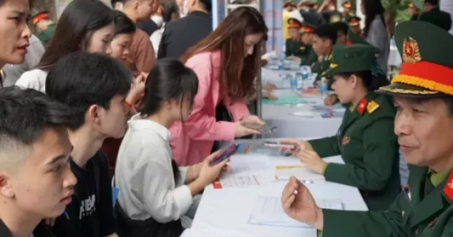 Bộ Quốc phòng công bố thời gian đăng kí thi đánh giá năng lực