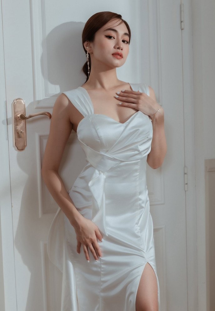 Diễn viên Ngân Hòa bị công kích vì vai tiểu tam, làm thêm nghề tay trái kiếm sống - 2