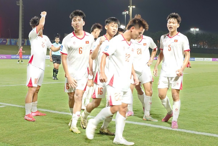 Trực tiếp bóng đá U17 Yemen - U17 Việt Nam: Đậu Quang Hưng mở điểm (U17 châu Á) - 4