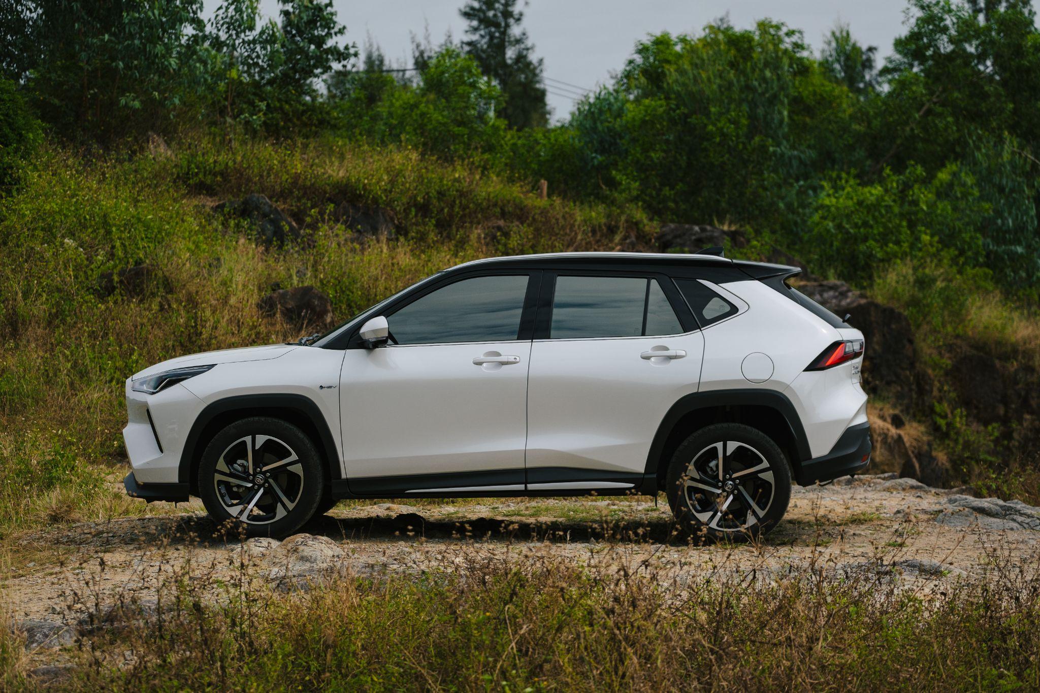 Thiết kế trẻ trung, năng động, Yaris Cross hợp “vibe” giới trẻ.