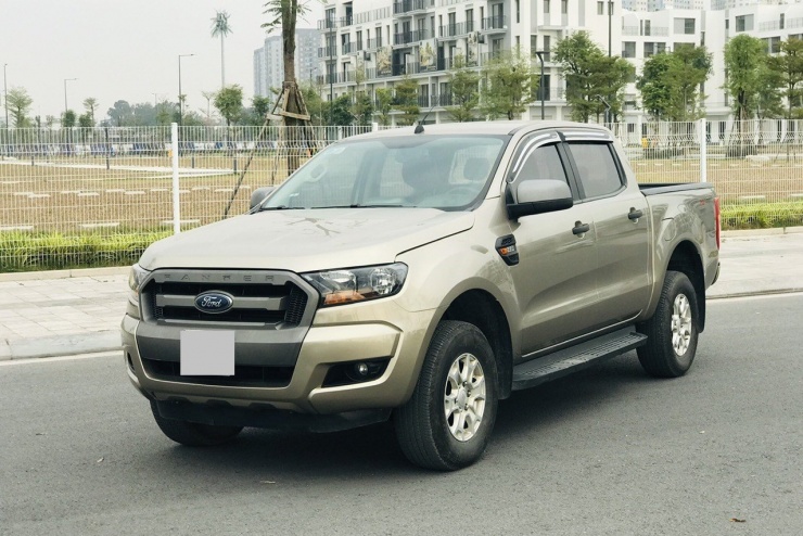 Ba mẫu xe bán tải cũ giá dưới 500 triệu đồng vừa 'lành' vừa kinh tế - 1