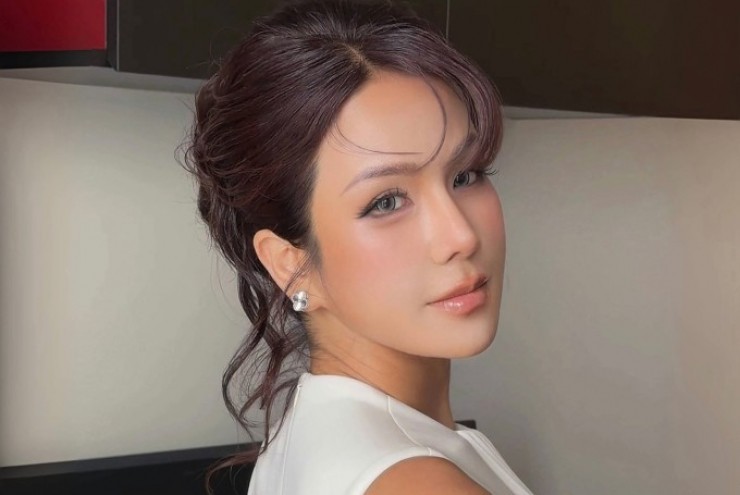Diệp Lâm Anh gây bàn tán khi 'nhập hội' da nâu