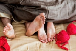 Đi ăn khuya cùng tiểu tam, người đàn ông ngoại tình không ngờ gặp bi kịch cuối đời