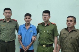 Tạm giữ gã cha dượng bạo hành dã man con riêng của vợ ở phường Dĩ An