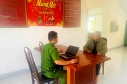 Người đàn ông 75 tuổi giao cấu với trẻ em bị bắt sau 12 năm trốn truy nã