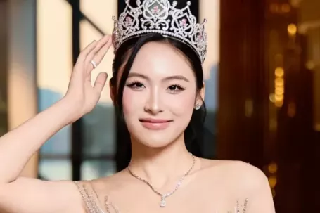 Á hậu Vân Nhi: 'Danh hiệu giúp tôi bén duyên điện ảnh'