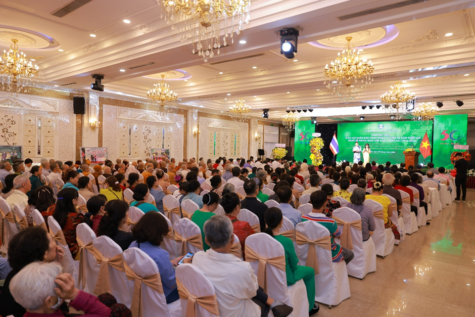 Chương trình giao lưu nhân dân kỷ niệm 50 năm thiết lập quan hệ ngoại giao Việt Nam - Thái Lan tại Đồng Nai. Ảnh: C.P.