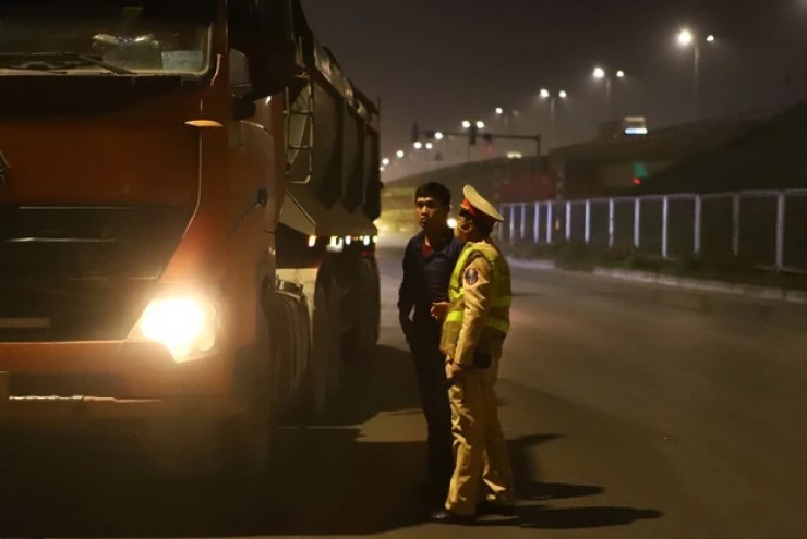 Hà Nội đề xuất hỗ trợ thêm 5 triệu đồng/tháng cho nhiều lực lượng Công an