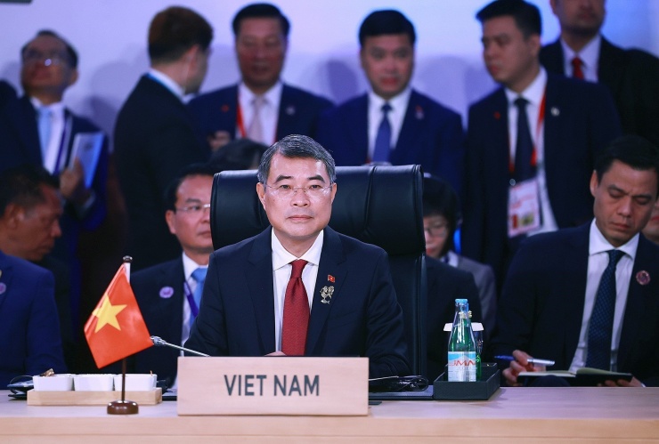 Thủ tướng Lê Minh Hưng tại phiên toàn thể hội nghị cấp cao ASEAN lần thứ 48. Ảnh: TTXVN