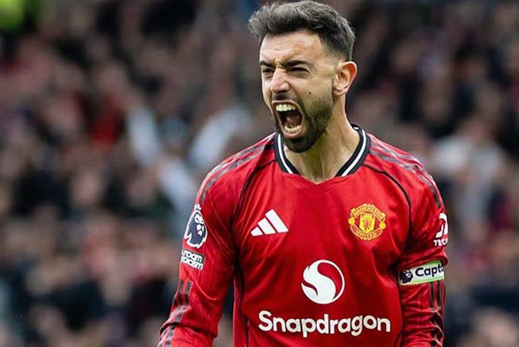 Bruno Fernandes đoạt giải Cầu thủ hay nhất mùa 2025/26, thắng sát sao Declan Rice