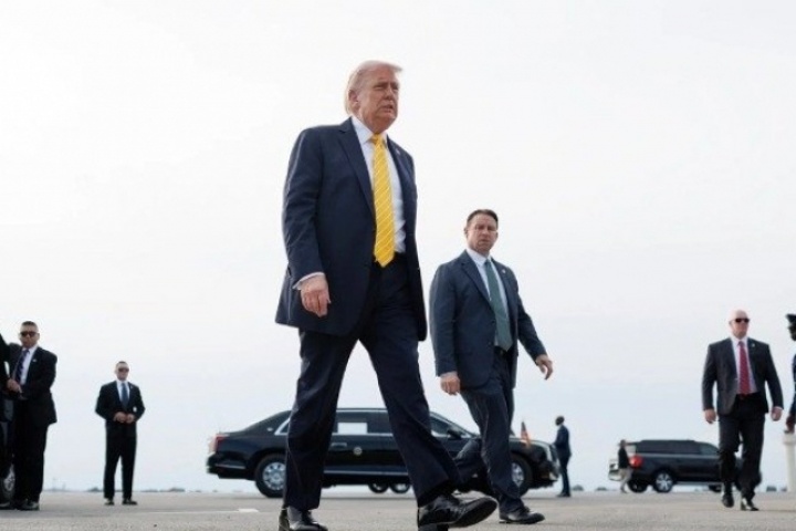 Ông Trump nói 'yêu Hàn Quốc' khi Mỹ đạt thỏa thuận hợp tác đóng tàu với Seoul