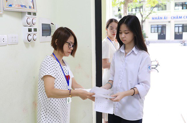 Kỳ thi tuyển sinh lớp 10 THPT công lập không chuyên và lớp 10 chuyên tại Hà Nội sẽ diễn ra tập trung từ ngày 30/5 đến hết ngày 1/6.