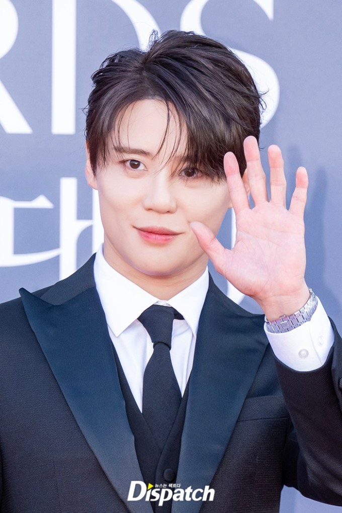Mỹ nhân, tài tử trên thảm đỏ Baeksang - 8