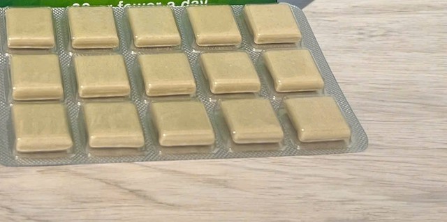 Nên lựa chọn loại kẹo không đường để tránh ảnh hưởng tới sức khỏe răng miệng.