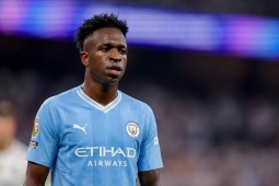 Man City muốn kích hoạt "siêu bom tấn" Vinicius, Real Madrid đối mặt ác mộng