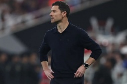 Tin mới nhất bóng đá chiều 9/5: Real được khuyên mời lại Alonso thay vì Mourinho