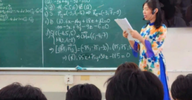Hà Nội bãi bỏ quyết định về dạy thêm, học thêm sau đề nghị của Bộ Tư pháp