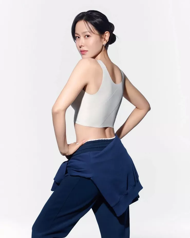 Nhan sắc Son Ye Jin - 16