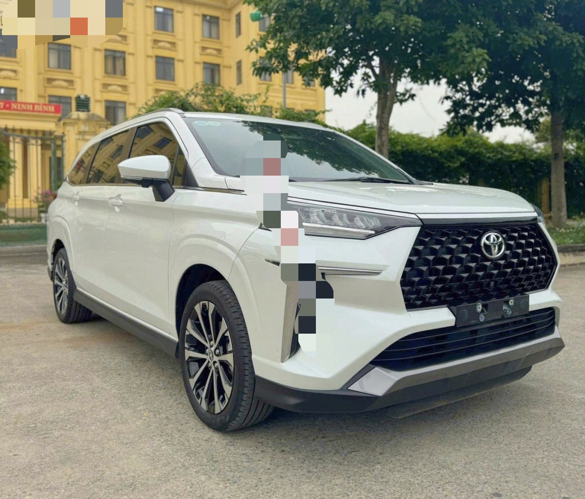 Ảnh thực tế chiếc xe được rao bán.
