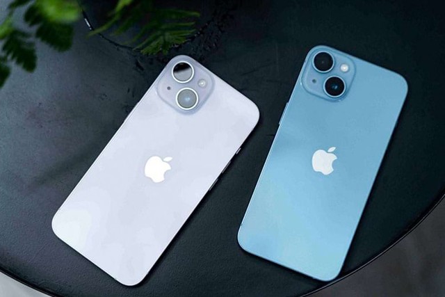 iPhone 14
