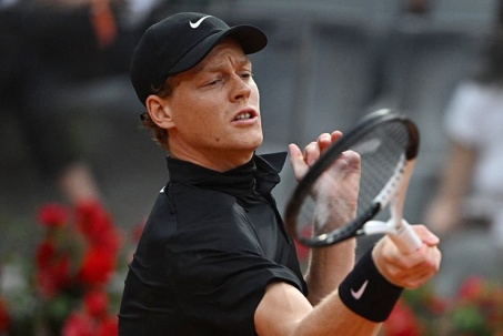 Video tennis Sinner - Ofner: Không thể ngăn cản, sánh ngang Federer (Rome Open)