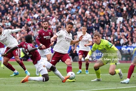 Trực tiếp bóng đá West Ham - Arsenal: Nghẹt thở cuối trận (Ngoại hạng Anh) (Hết giờ)