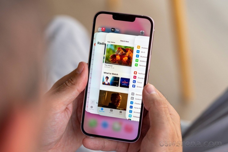 iPhone 13 mang đến cho người dùng phần hiển thị cực kỳ đẳng cấp với độ nét