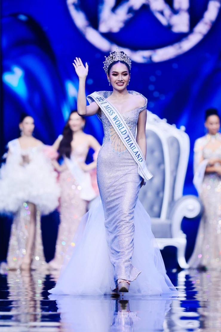 Sắc vóc tân Miss World Thailand - 2