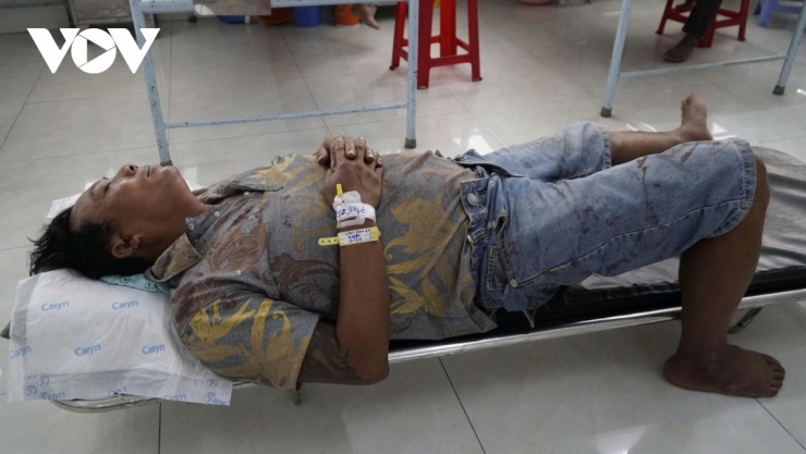 Nạn nhân kể lại phút kinh hoàng lúc xe khách lao xuống vực sâu đèo An Khê, Gia Lai - 3