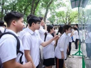 “Cuộc đua khốc liệt” vào lớp 10: Làm sao hết cảnh cuống cuồng lo thiếu chỗ? (Bài 3)