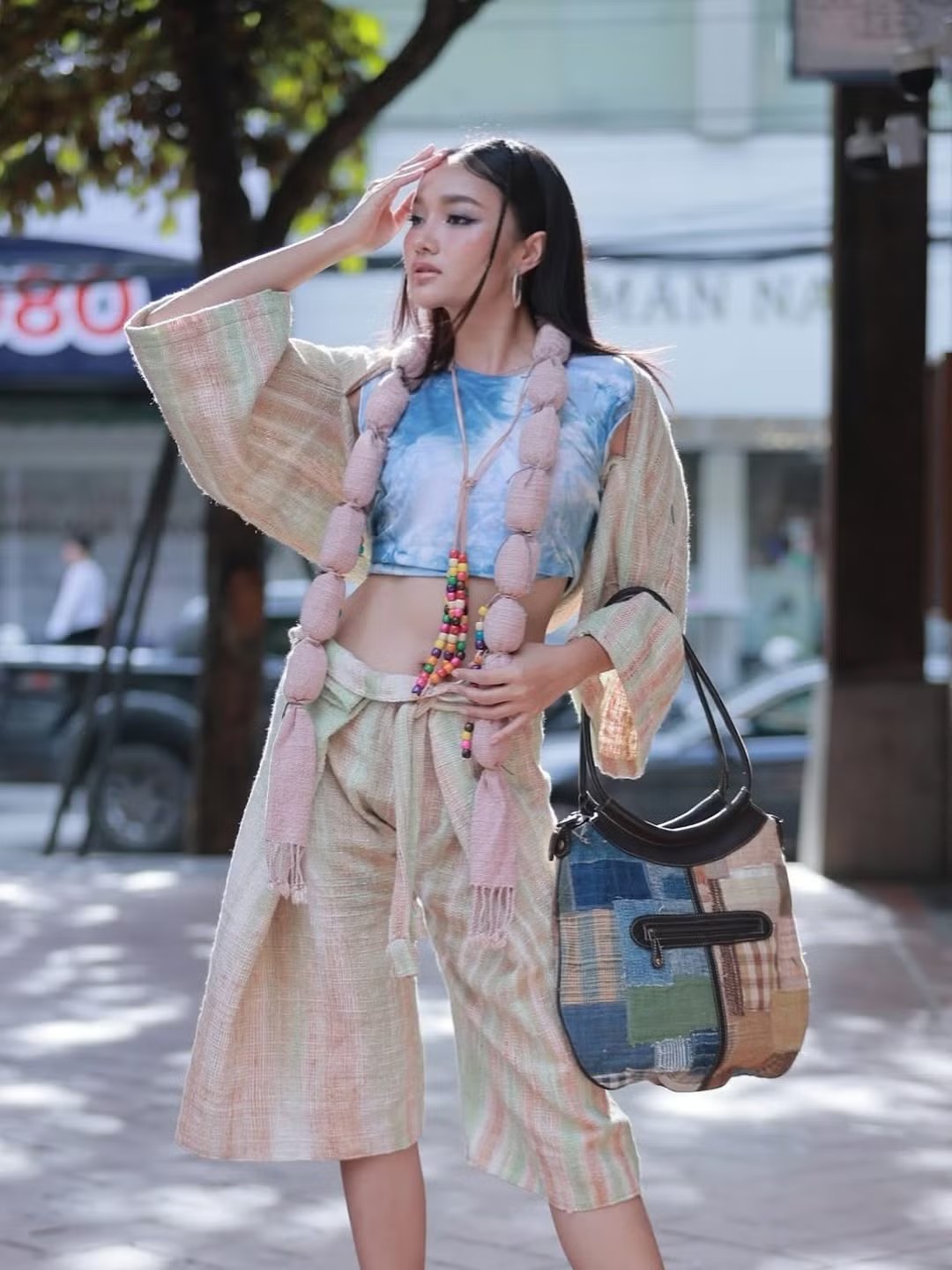 Trước đó, Kanteera Techaphattanakul cũng từng tìm đường đến với Miss Grand Thailand nhưng dừng chân ở vị trí á hậu của một cuộc thi cấp tỉnh.