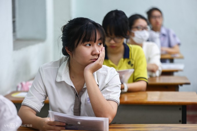 Học sinh thi tốt nghiệp THPT 2025 tại TP HCM. Ảnh: Quỳnh Trần