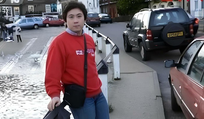 Song Yang trong thời gian du học ở London. Ảnh: 163