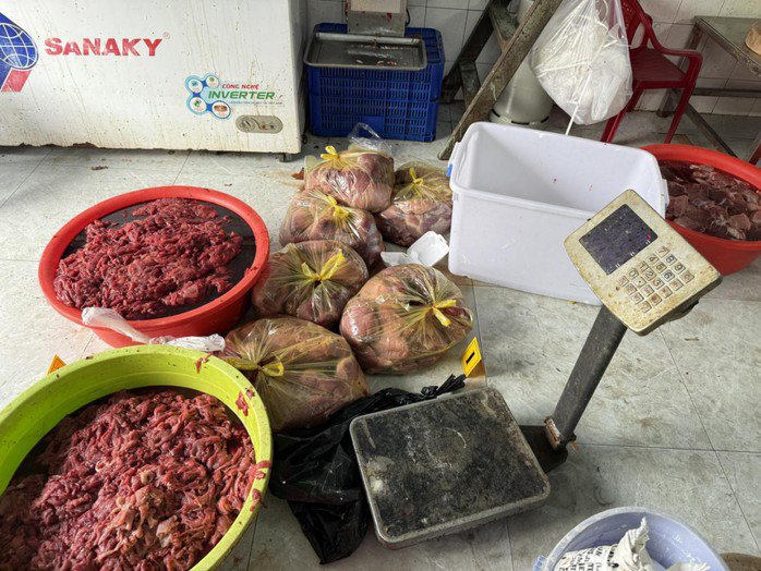 Thịt heo được hô biến thành thịt bò