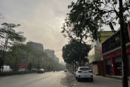 Kiểu thời tiết ở Hà Nội và miền Bắc khiến người dân phải thận trọng đề phòng