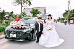 Chàng trai 1m30 vượt 400km cưới cô gái Nghệ An sau 8 năm yêu
