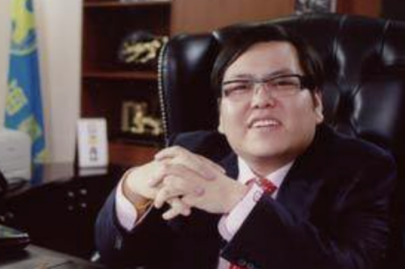 Từ tỷ phú trẻ nhất Trung Quốc thành 'đệ nhất phá gia chi tử'