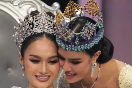 Người đẹp 25 tuổi kế nhiệm đương kim Hoa hậu Thế giới