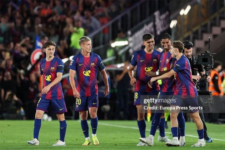 Barcelona bảo vệ ngôi vương La Liga: Rashford xứng đáng được giữ lại, Real bẽ mặt toàn tập