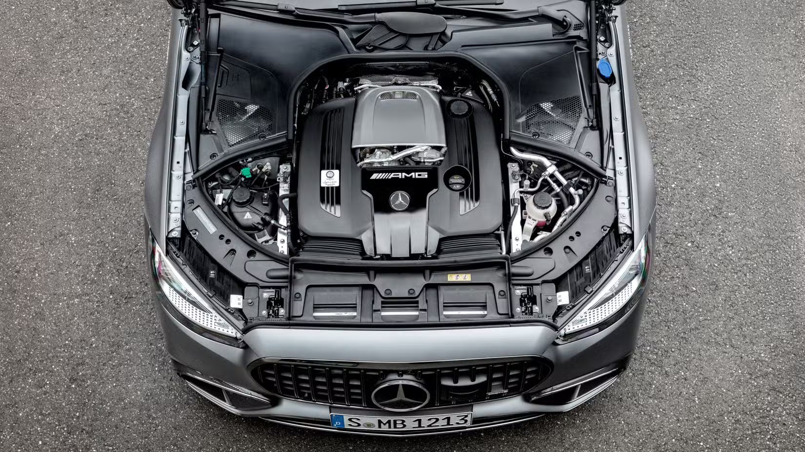 Đối với dòng C-Class, kỷ nguyên V8 có lẽ đã vĩnh viễn khép lại.
