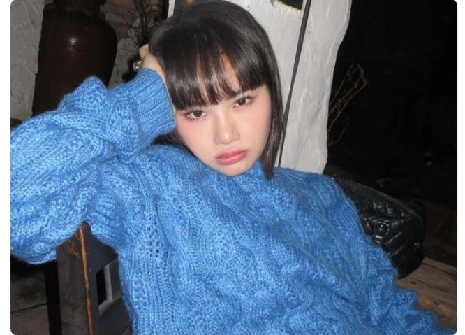 Ngoài ra, Miu Lê cũng tiết lộ cô tháo sụn mũi sau 17 năm vì không còn thích nữa. "Trước đây tôi thấy chiếc mũi đó đẹp và phù hợp. Nhưng khoảng 3-4 tháng gần đây, tôi không còn thích cảm giác có vật cứng trong mũi nữa nên quyết định tháo ra”, cô nói.