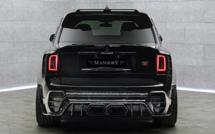 Rolls-Royce Cullinan “lột xác” với bản độ Mansory Emperor Signature - 7