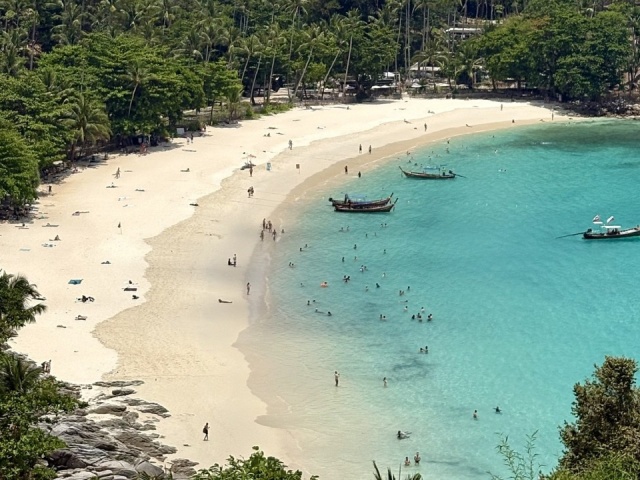 Hai bãi biển đẹp hoang sơ ở Phuket dễ đi tự túc, không cần mua tour