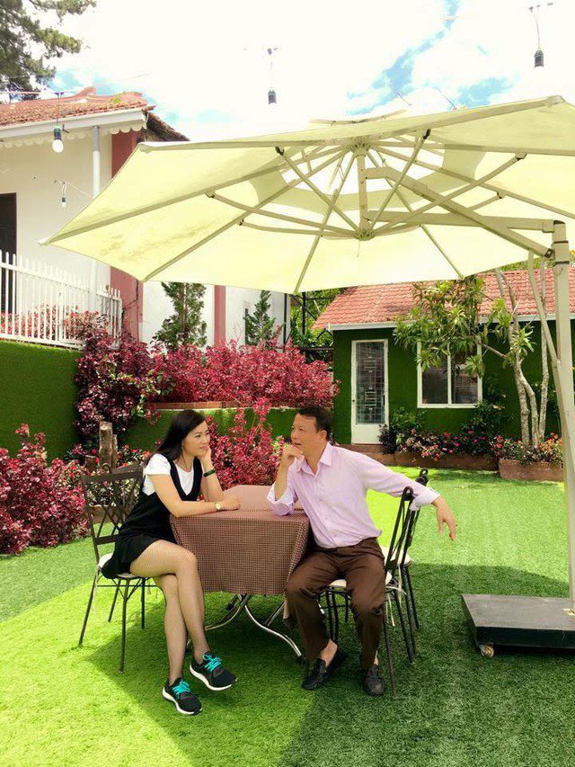 Điều ít biết về chồng doanh nhân của NSƯT Linh Huệ - Hậu ‘sida’ của ‘Gió qua miền tối sáng’ - 6