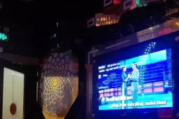 Yêu cầu tạm dừng karaoke trong thời gian học sinh ôn thi tốt nghiệp THPT